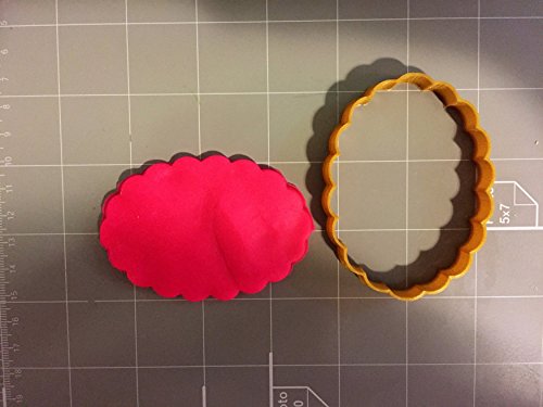 Scalloped oval Cookie Cutter (4 inches)