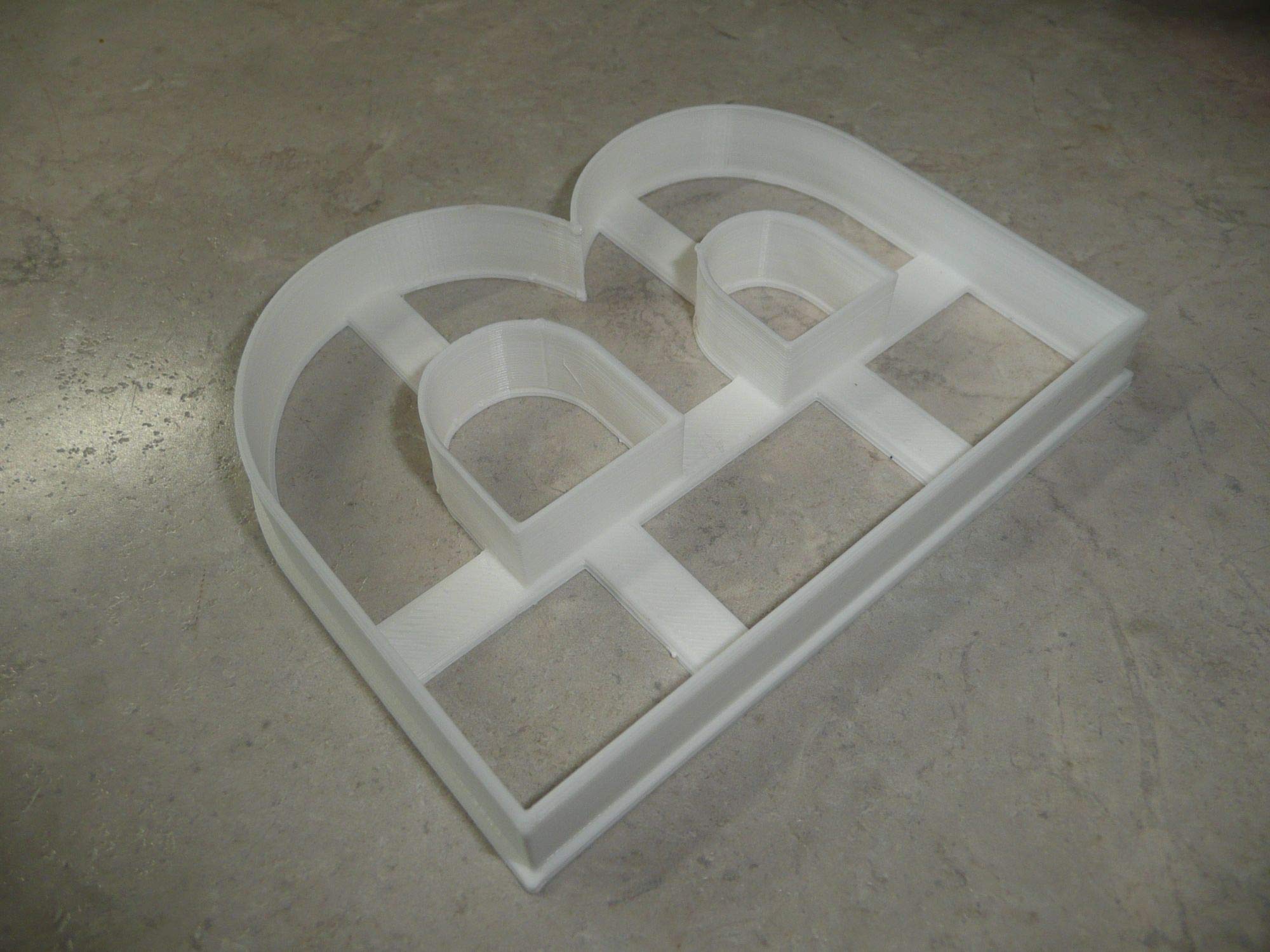 LETTER B 4 INCH UPPERCASE CAPITAL BLOCK FONT COOKIE CUTTER MADE IN USA PR4215