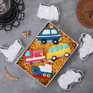 Mostop Bus Cookie Cutters with Stamper, 3D Transportation Vehicle Cookie Mold for Candy Chocolate Biscuit Pastry Cheese Baking Molds