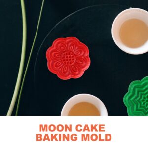 Yardwe 2pcs Wooden Cookie Molds Chinese Traditional Mid- autumn Festival Moon Cake Mold Handmade Flowers Cookie Stamp Baking Supplies for Muffin Mooncake Biscuit Pumpkin Pie