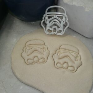 YNGLLC STAR WARS MOVIE CHARACTERS THEMED SET OF 8 COOKIE CUTTERS MADE IN USA PR1023, Multicolor