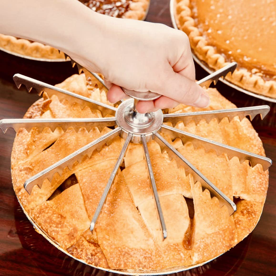 12 Cut Pie Marker, Cast Aluminum Guideline and Portion Divider, Commercial Grade Pie and Cake Marker by Tezzorio