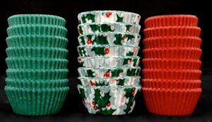 christmas candy cups, red green and holly qty 600