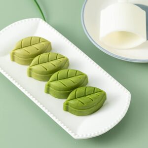 Yuing Mooncake Mold 30g- Cookie Stamps Plastic Hand Press Leaf Shape Kitchen Gadgets DIY Baking Pastry Tool (Leaf mold)