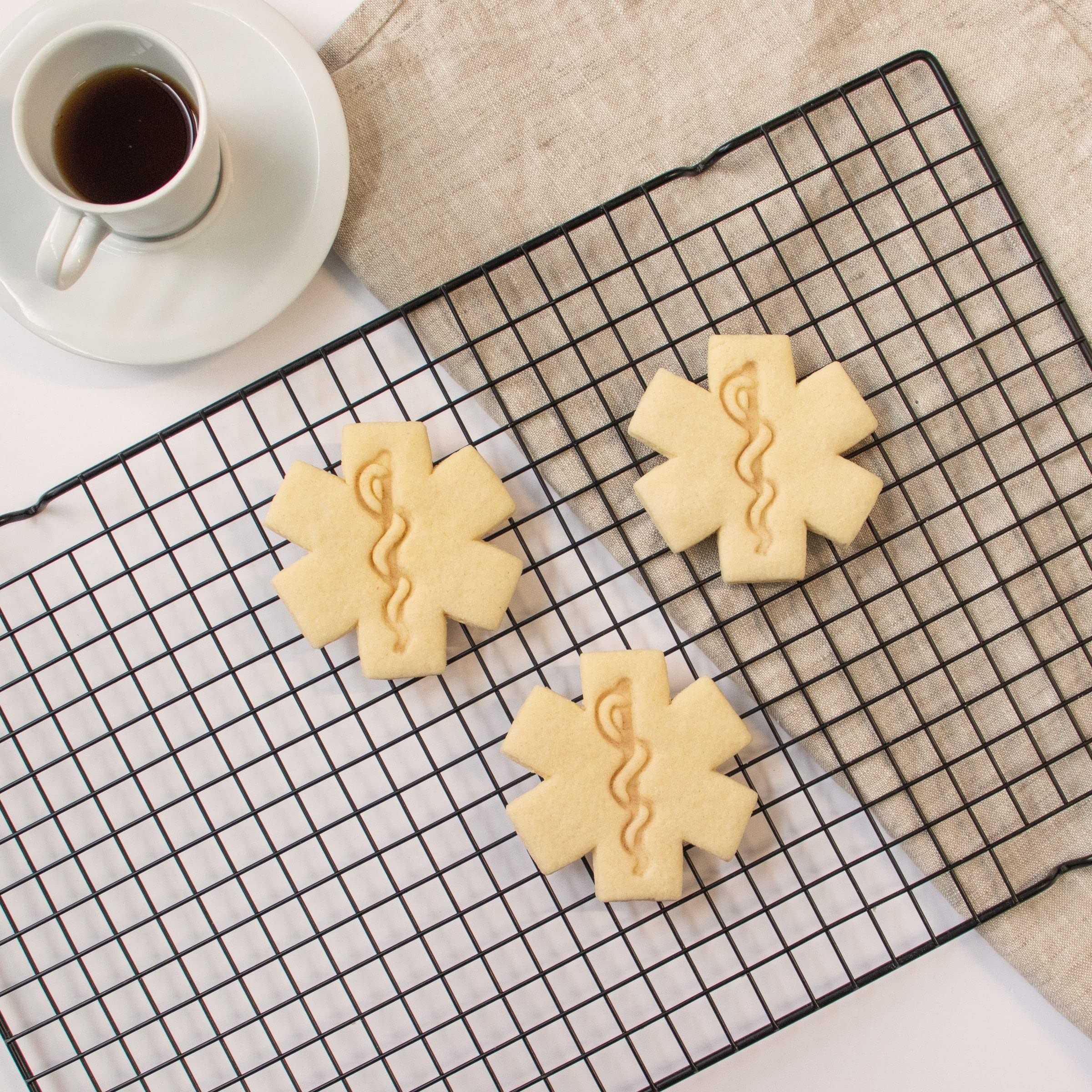 Set of 2 Medicine themed cookie cutters (Designs: EMS and Caduceus), 2 pieces - Bakerlogy