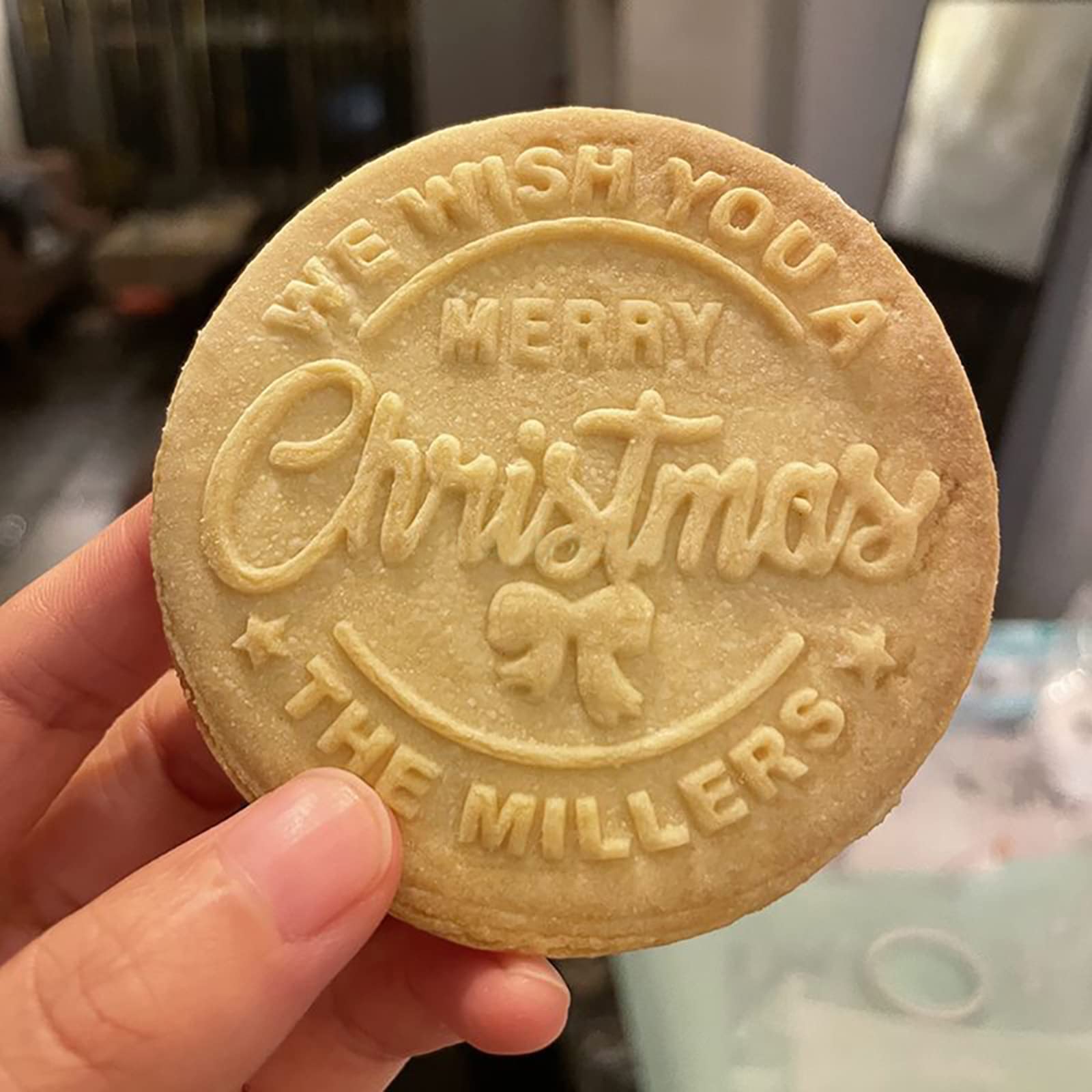 Personalized Merry Christmas Cookie Stamp With Your Family Name 3d Raised Design For Baking Cookie Stamps Suitable For Fondant, Frosting, Decorative Cakes/Sugar Paste/Cupcakes