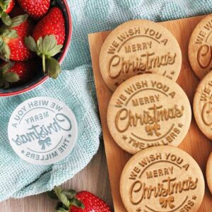 Personalized Merry Christmas Cookie Stamp With Your Family Name 3d Raised Design For Baking Cookie Stamps Suitable For Fondant, Frosting, Decorative Cakes/Sugar Paste/Cupcakes