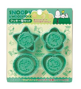 snoopy design cookie stamp and cookie cutter set