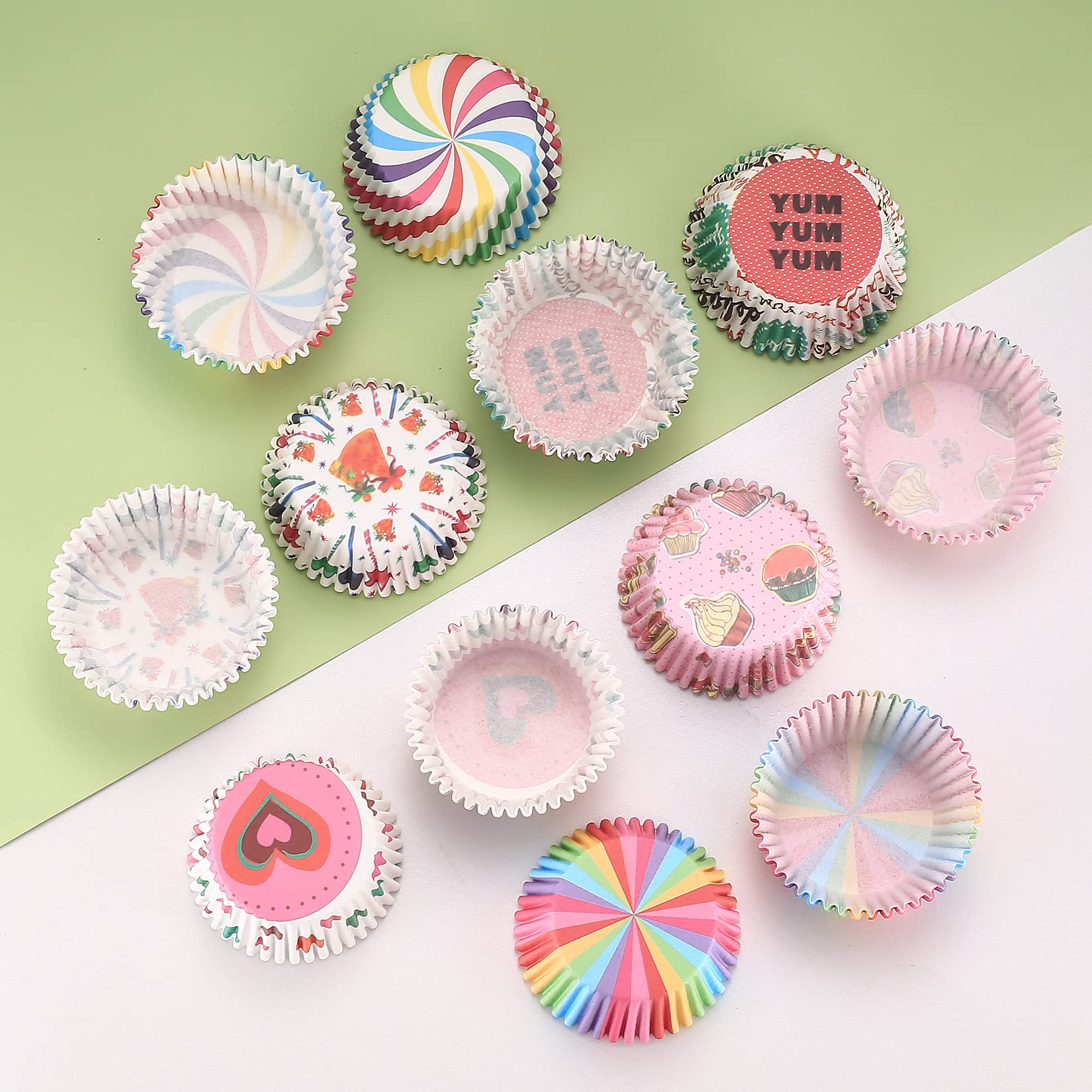 600 Pcs Cupcake Liners Paper, Cupcake Baking Cups, Multicolor Non-stick Muffin Cupcake Molds Wrappers Liners Cups for Baking Muffin Cupcake Halloween Christmas Party