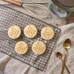 Masonic Square and Compasses cookie cutter, 1 piece - Bakerlogy