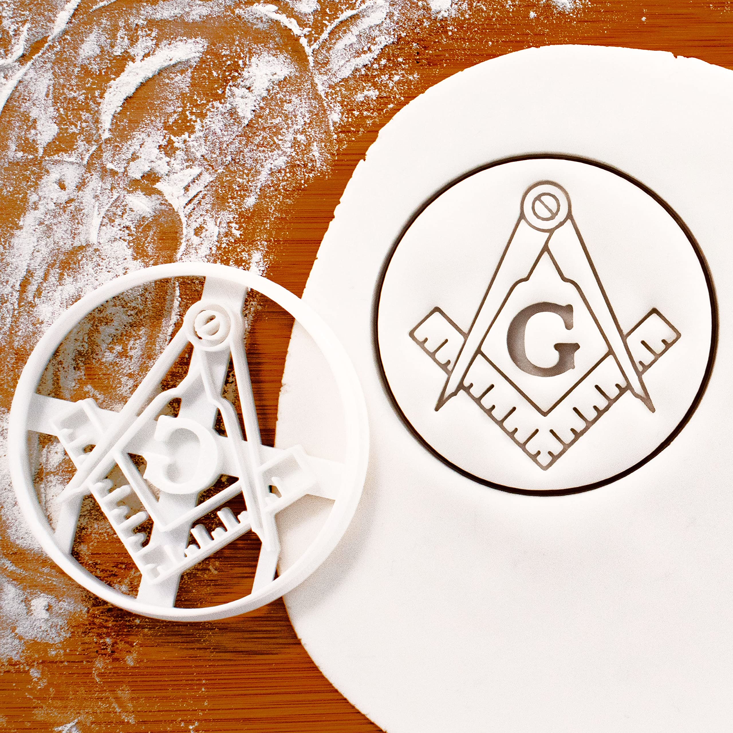 Masonic Square and Compasses cookie cutter, 1 piece - Bakerlogy