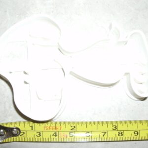 INSPIRED BY SNOOPY PET BEAGLE COMICS CARTOON CHARACTER COOKIE CUTTER BAKING TOOL MADE IN USA PR615