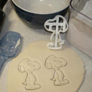 INSPIRED BY SNOOPY PET BEAGLE COMICS CARTOON CHARACTER COOKIE CUTTER BAKING TOOL MADE IN USA PR615