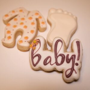 BABY SHOWER SPRINKLE COOKIE CUTTERS Baby Welcome Home Special Occasion Celebration Footie Pajamas With Cursive Word Handwriting And Infant Footprint Cookie Cutters (3 pack)