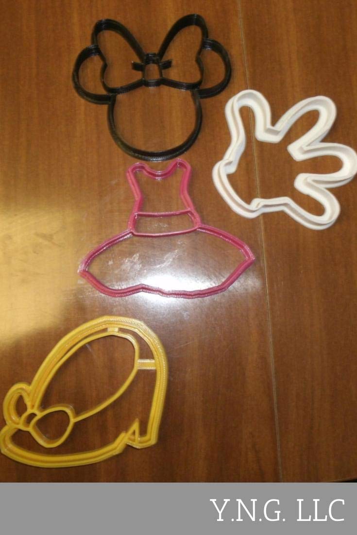 THEMED MAGICAL MOUSE WITH BOW CARTOON CHARACTER SET OF 4 COOKIE CUTTER BAKING TOOL USA PR533