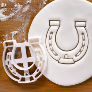 Set of 2 Jockey cookie cutters (Designs: Jockey and Horse Shoe), 2 pieces - Bakerlogy