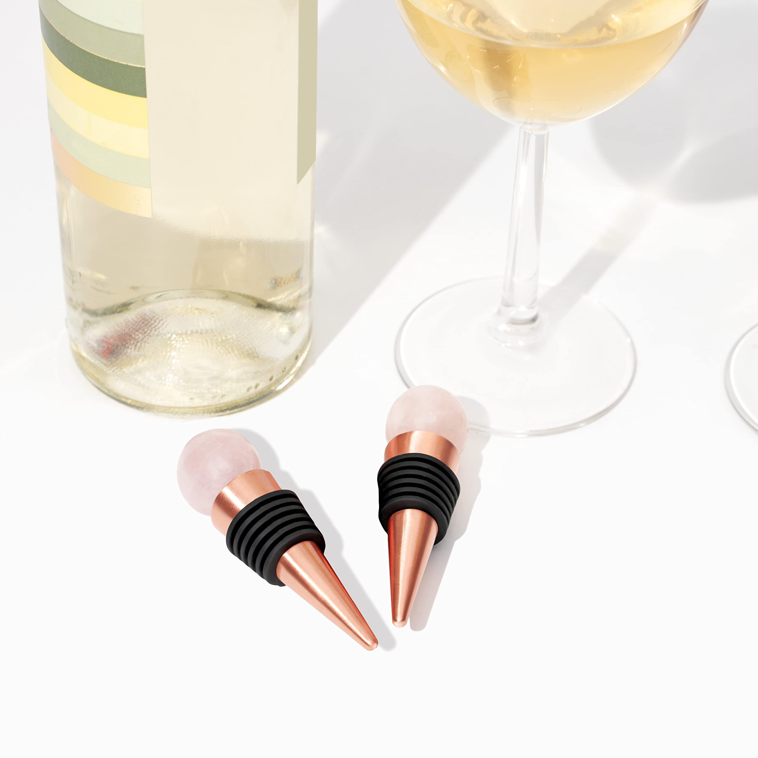 Rose Gold Silicone Wine Stopper - Wine Bottle Stopper with Pink Gemstone, Reusable Wine Corks, Wine Preserver Wine Saver Keep Wine Fresh, Wine Accessories Gifts for Wine Lovers, Wedding Favors, 2 Pack