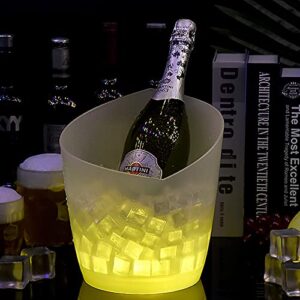 LED Ice Bucket, FIPASEN Upgraded 5L Large Capacity Lighted Ice Bucket with Automatic 7 Colors Changing for Party/Home/Bar/ KTV Club, Waterproof Wine Ice Bucket Beer Drink Containers (Battery-Powered)