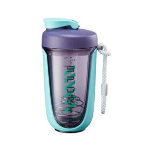 shaker bottle perfect for protein shakes and pre workout shaking cup protein powder milkshake cup sports fitness water cup mixes protein shaker bottle，20-ounce(green)