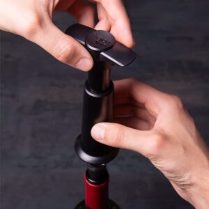 Vacu Vin Wine Saver, standard, Black with server