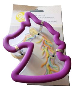wilton grippy plastic unicorn cookie cutter - 3.5" w x 4.25" t