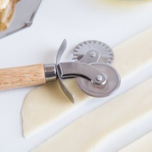 Fox Run 5542 Pastry Wheel Crimper and Cutter, Stainless Steel 1 x 2.75 x 6.5 inches