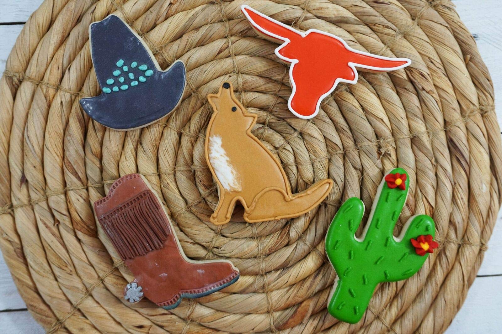 R&M International Southwest Cookie Cutters, Cactus, Coyote, Cowboy Boot, Hat, Longhorn, 5-Piece Set