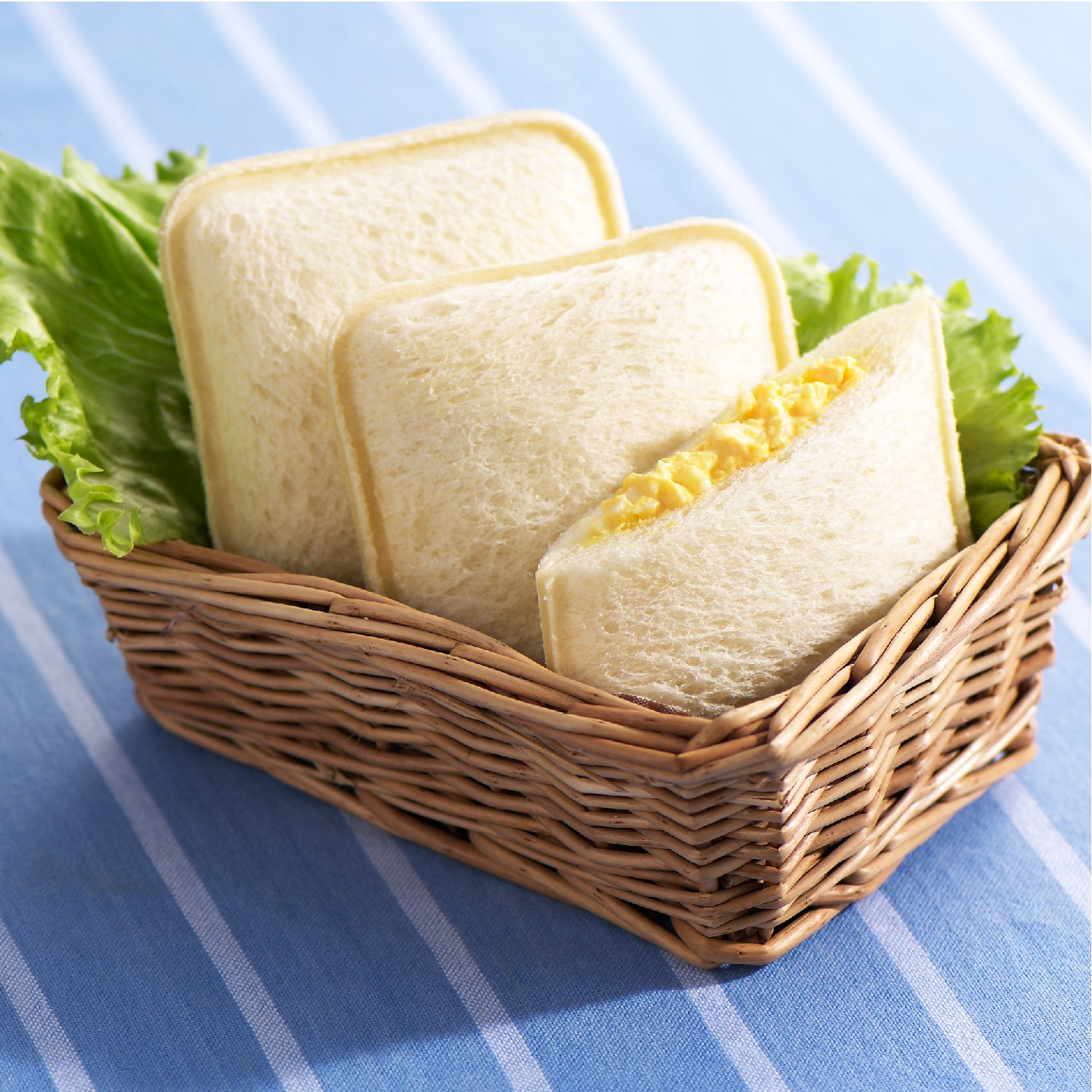 Akebono 1 X Sando de Panda Japanese Sandwich Cutter