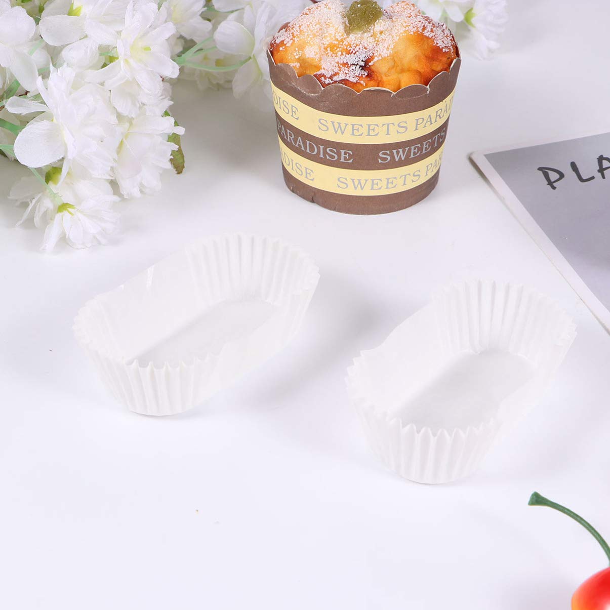 BESTonZON Oval Cake Paper Cups: Disposable Baking Cups Liners Grease Proof Cupcake Wrappers Muffin Holders Pastry Cake Cups for Holiday Party Mousse Cream Dessert Tart Mini Snacks