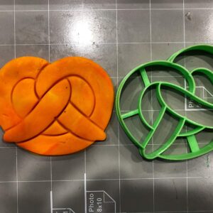 Pretzel Cookie Cutter