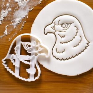 Set of 2 Hawk cookie cutters (Designs: Hawk's Face and Swooping Hawk), 2 pieces - Bakerlogy