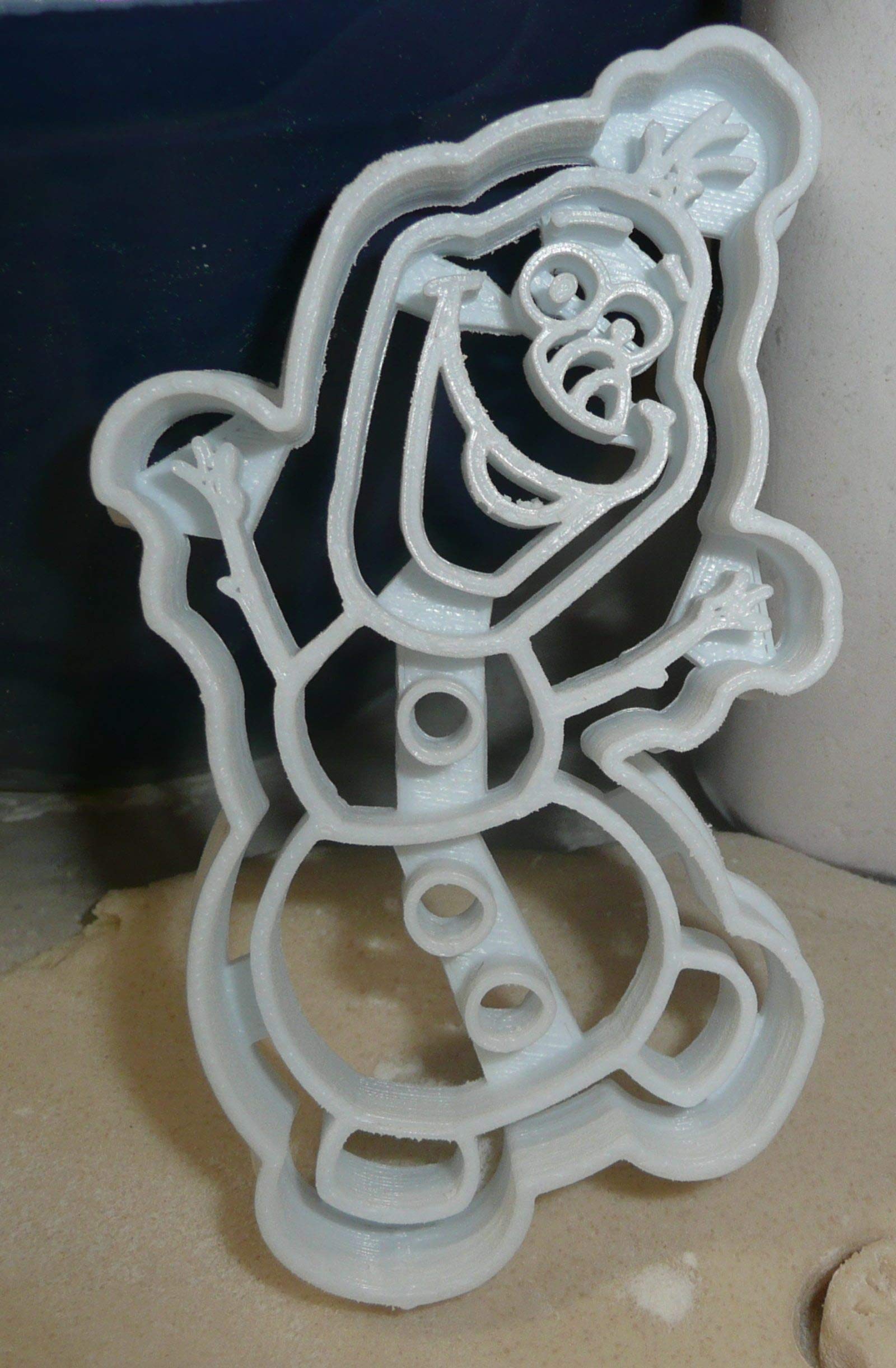 INSPIRED BY OLAF FRIENDLIEST SNOWMAN FROZEN THEME MOVIE CHARACTER COOKIE CUTTER MADE IN USA PR2647