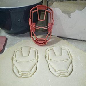 SUPERHERO CHARACTER SPECIAL OCCASION COOKIE CUTTER BAKING TOOL USA PR467L