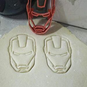 SUPERHERO CHARACTER SPECIAL OCCASION COOKIE CUTTER BAKING TOOL USA PR467L