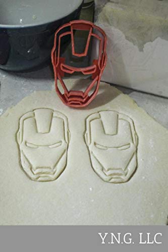 SUPERHERO CHARACTER SPECIAL OCCASION COOKIE CUTTER BAKING TOOL USA PR467L