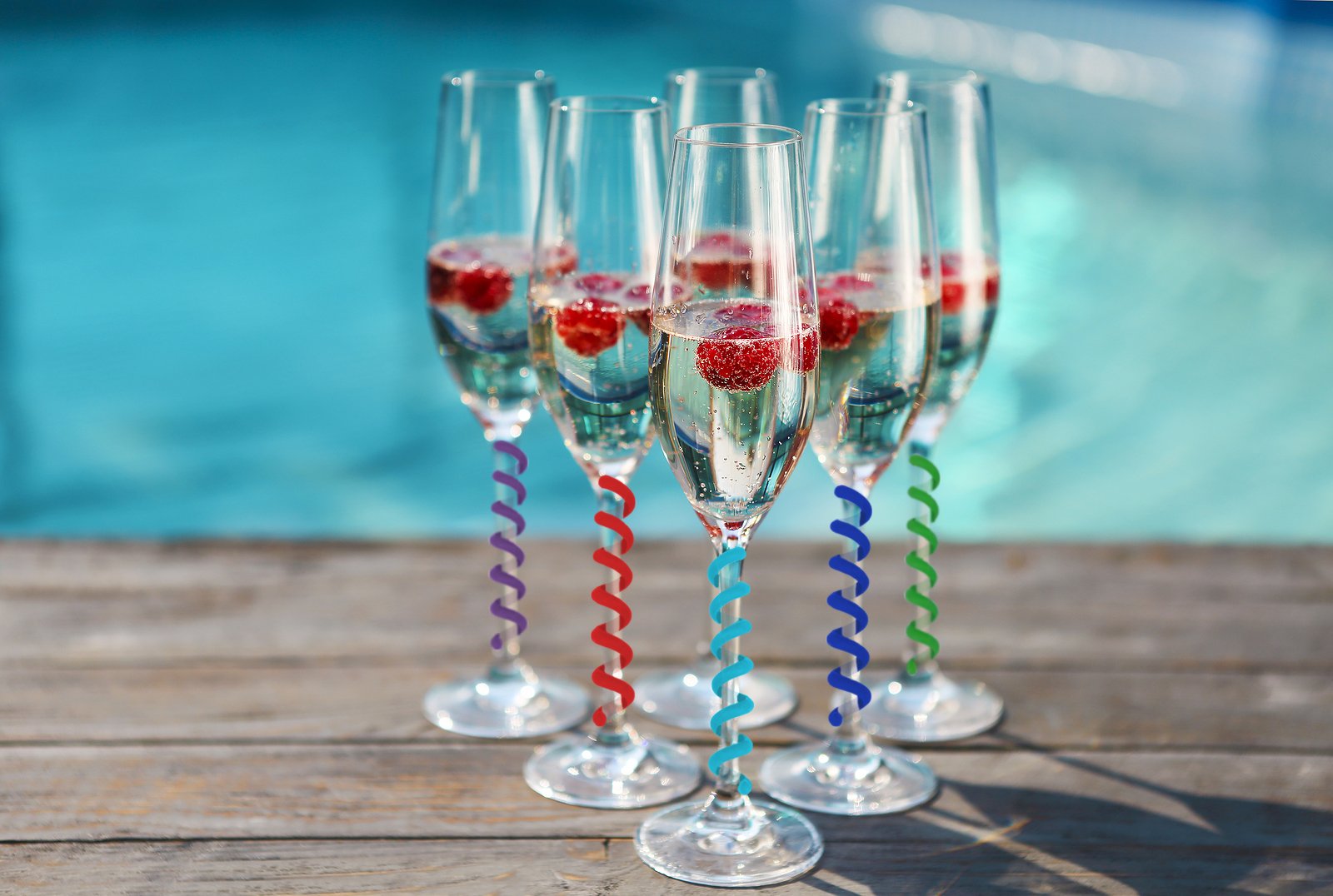 Simply Charmed Wine Glass Charms Set of 8 Silicone Drink Markers for Cocktails, Martinis, Champagne Flutes and More