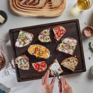 Sonder Los Angeles, Made in USA, Large Thick End Grain Walnut Wood Cutting Board with Non-Slip Feet, Juice Groove, Sorting Compartments for Kitchen 17x13x1.5 in (Gift Box Included)