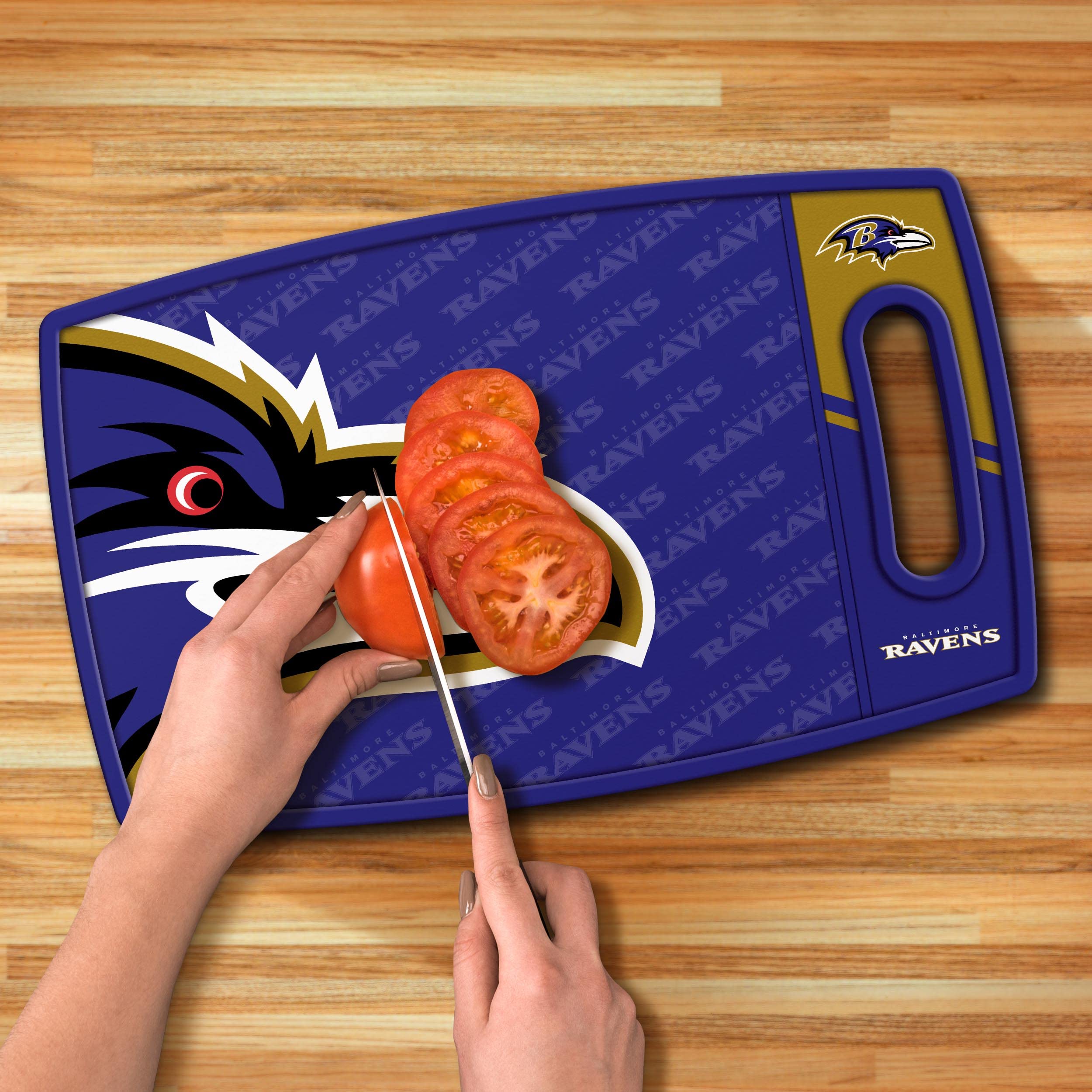 YouTheFan NFL Baltimore Ravens Logo Series Cutting Board