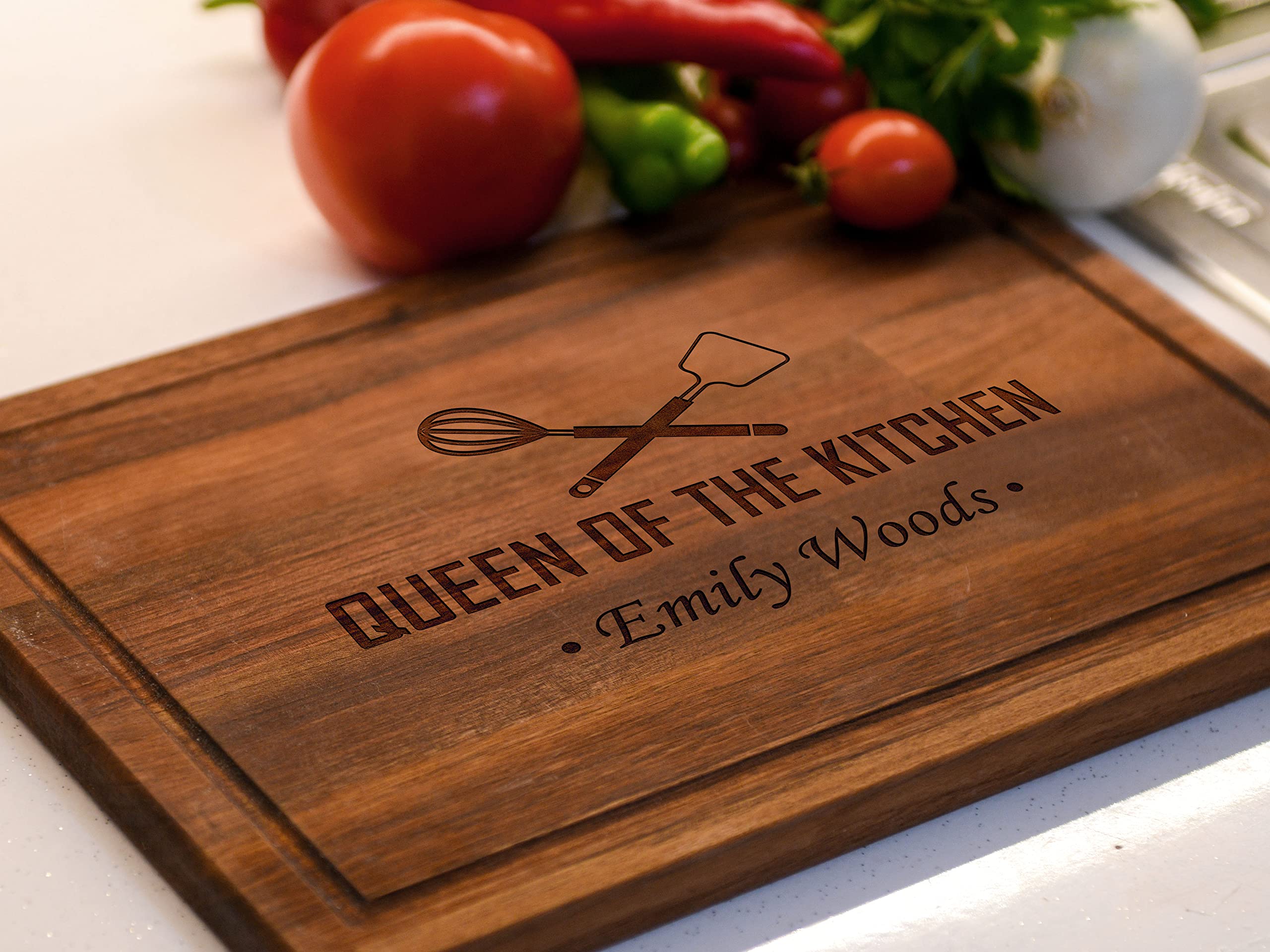 Mom Gifts for Mothers Day, Personalized Cutting Board for Kitchen, Queen of the Kitchen, Custom Women Gifts, Mother's Day Gift for Mama, Grandma, Sister, Wife, Custom Board for Birthday, Anniversary