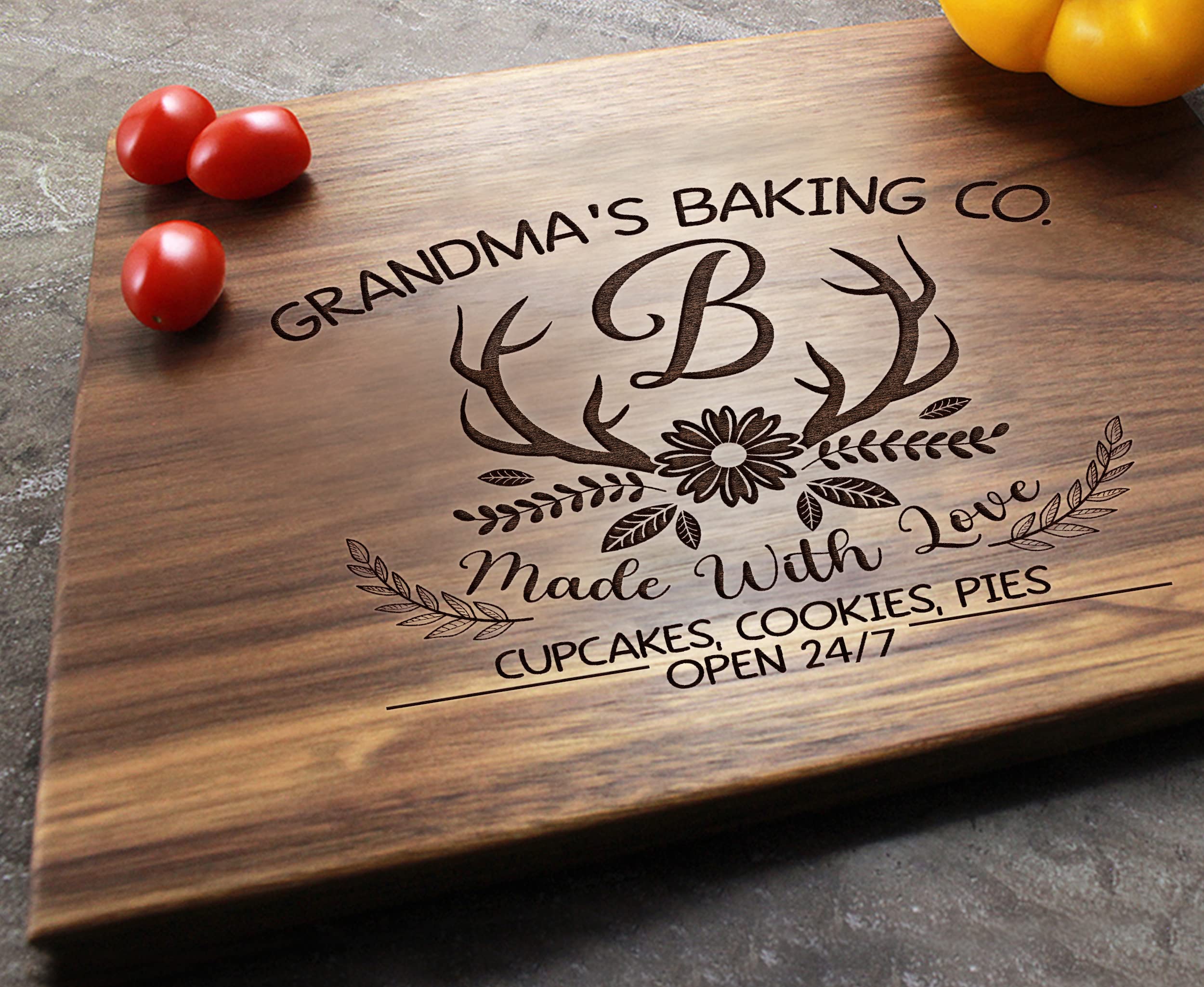 Personalized Mom Cutting Board Gift For Mom Grrandmother Custom Mothers Day Cutting Boards for Women