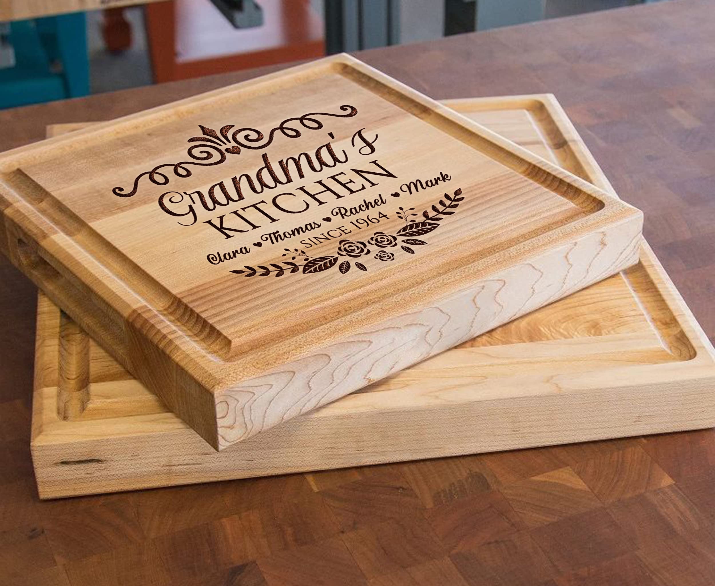 Personalized Mom Cutting Board Gift For Mom Grrandmother Custom Mothers Day Cutting Boards for Women