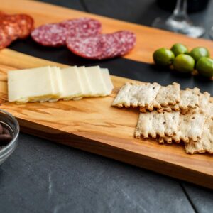 Italian Oliver Wood Cheese board, Charcuterie board Resin board, Kitchen decor, Resin art, Epoxy (Black Zircon)