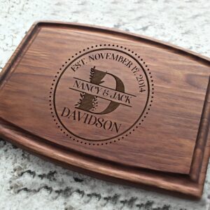 Personalized Mr & Mrs Cutting Board Wedding Gifts for Couple Custom Cutting Board Engraved Arched