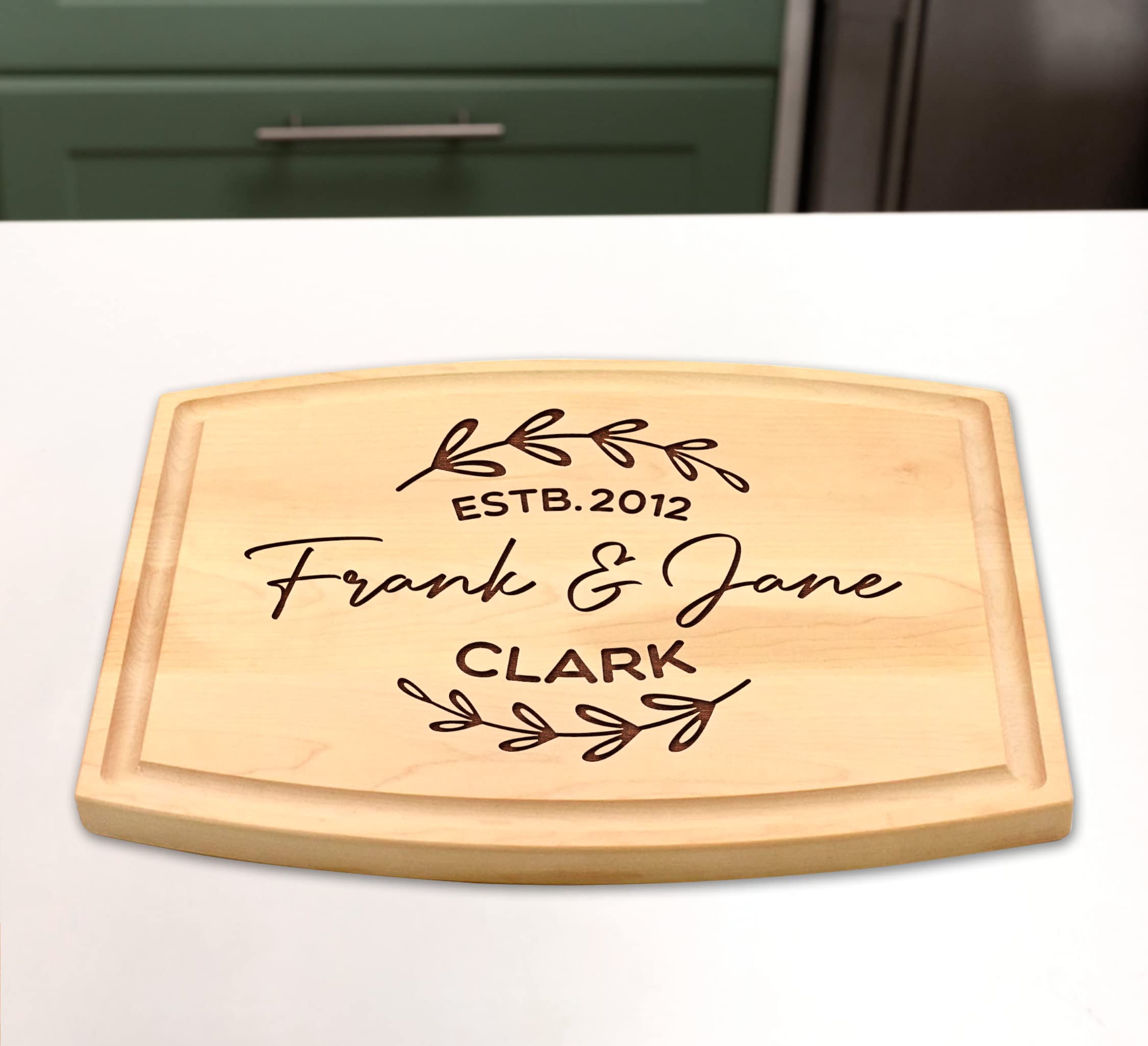 Personalized Mr & Mrs Cutting Board Wedding Gifts for Couple Custom Cutting Board Engraved Arched