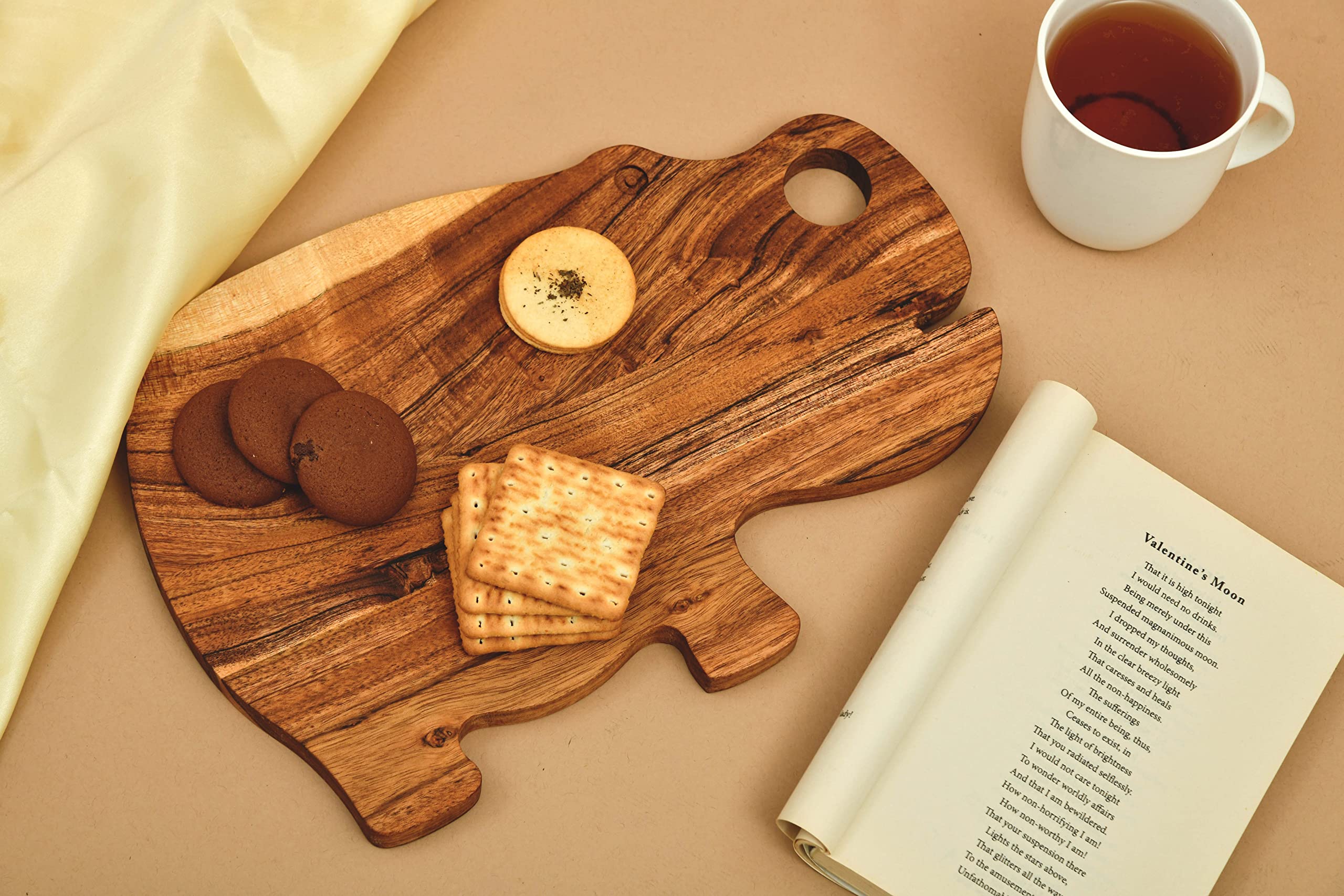 Hippo Kitchen Cutting Board - Juice Grooves with Easy-Grip Handles, Non-Porous, Dishwasher Safe