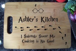 harry potter personalizede cutting board 10x14 eat, i solemnly swear my cooking is so/no good. your choice (no good)