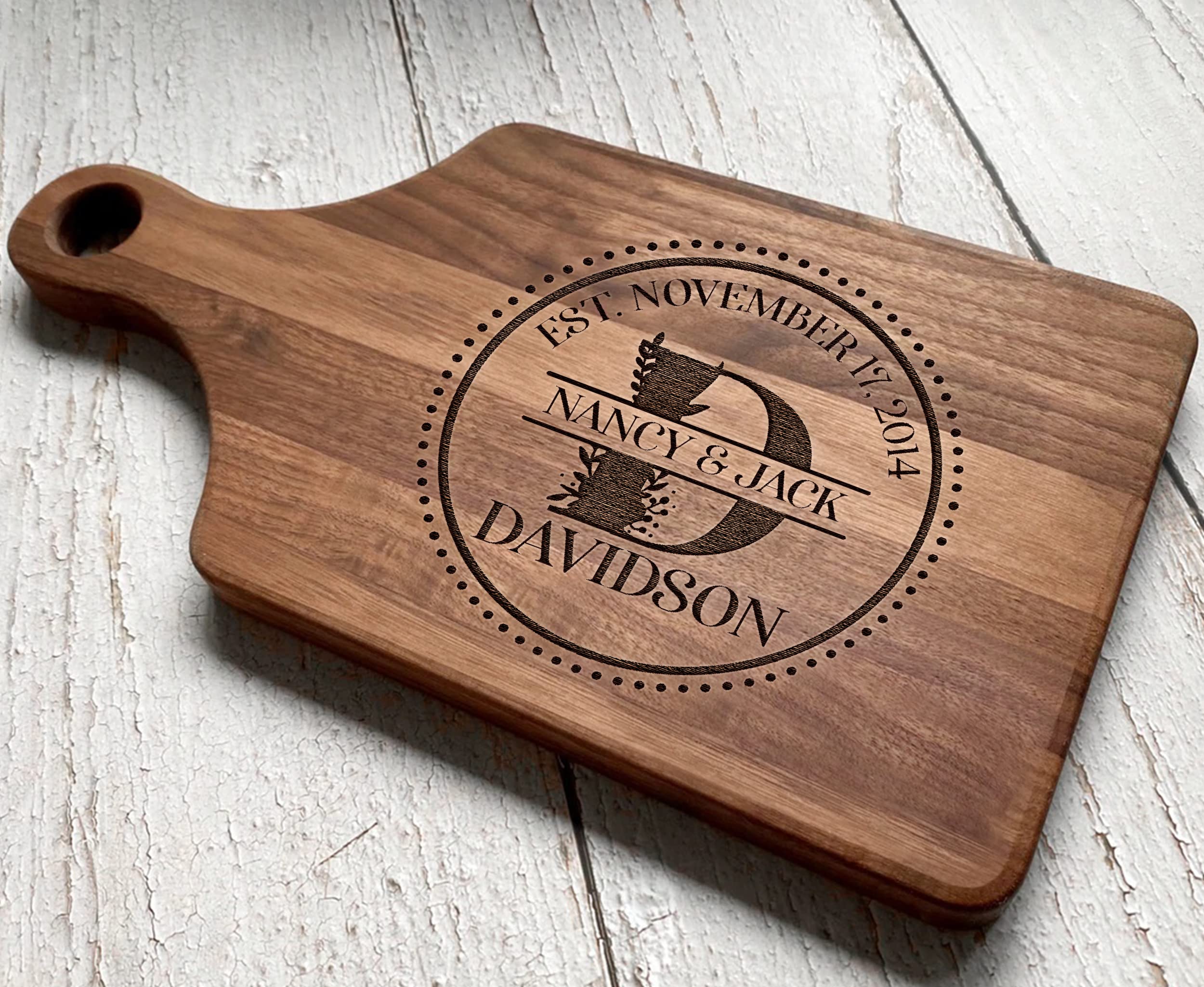 Personalized Family Tree Cutting Board Wedding Gift for Couple Engraved Custom Family Chopping Board