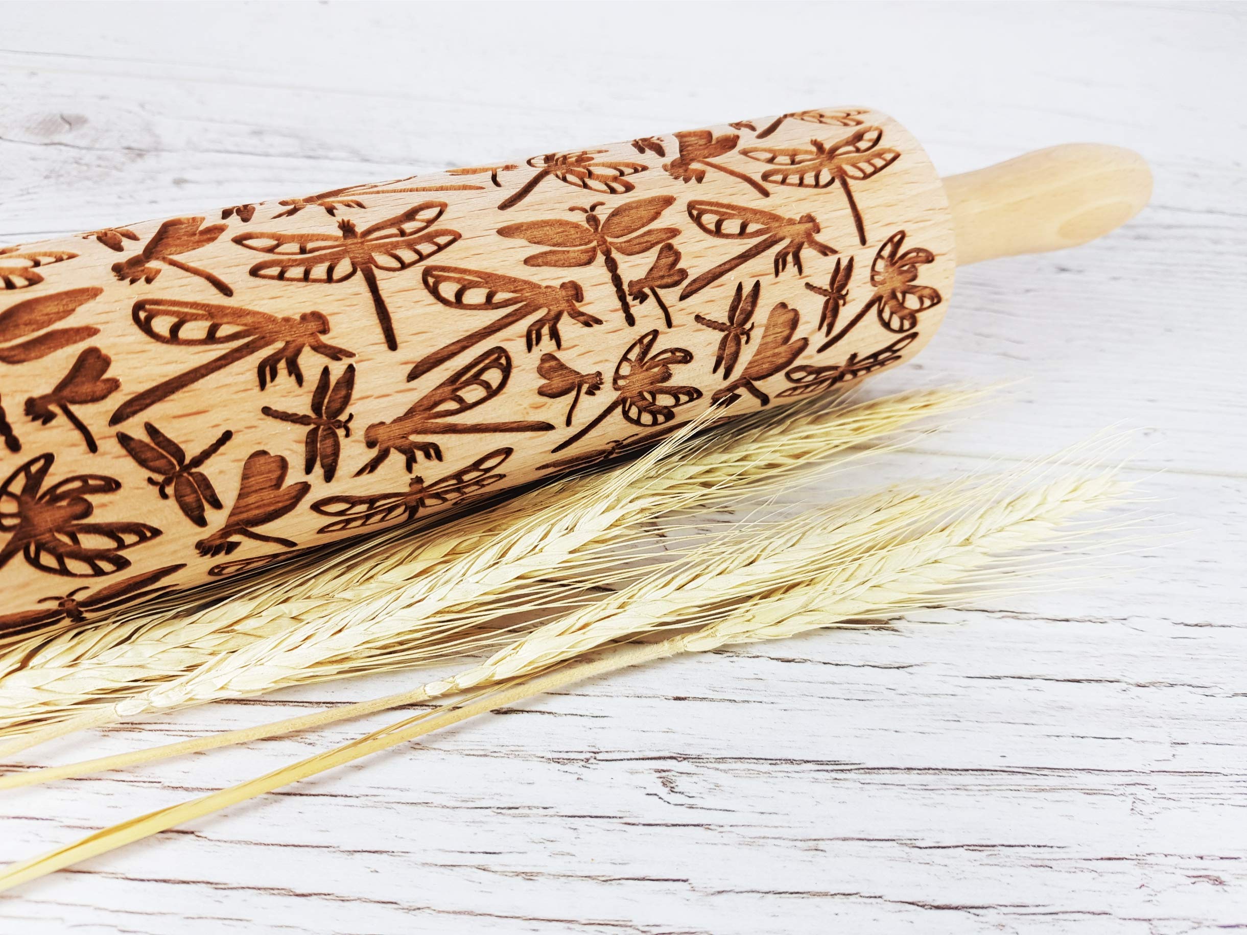 DRAGONFLY EMBOSSING ROLLING PIN WOODEN EMBOSSING ROLLING PIN with DRAGONFLY for EMBOSSED COOKIES GIFT for MOTHER FRIEND