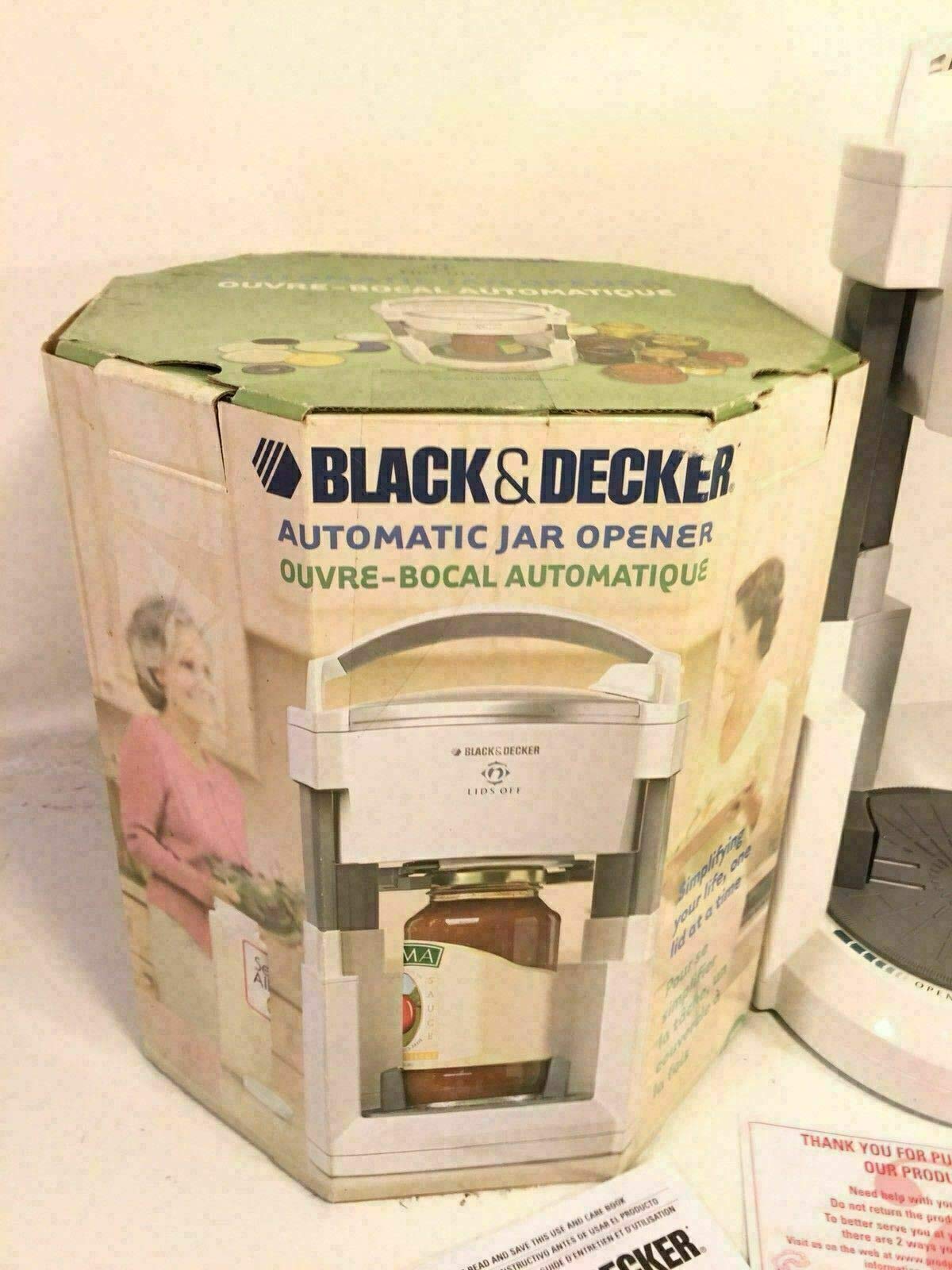 Black Decker Lids Off Automatic Jar Opener White Model JW200 Original Box