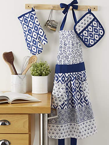 DII Kitchen Gift Set Collection, Apron, Pot Holder & Oven Mitt, Blue Market, 3 Piece